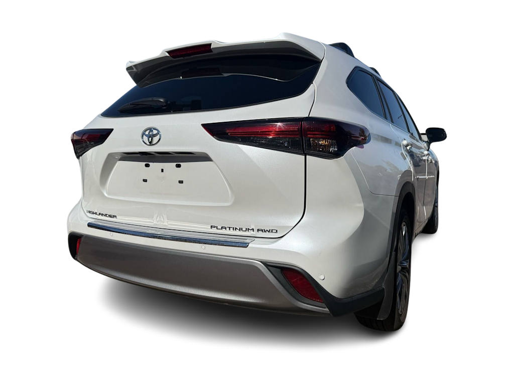 Thumbnail: 2024 Toyota Highlander - 7