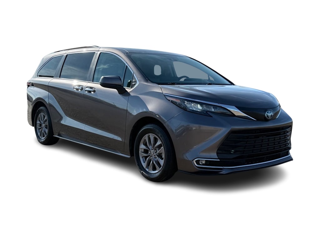 Thumbnail: 2024 Toyota Sienna - 16