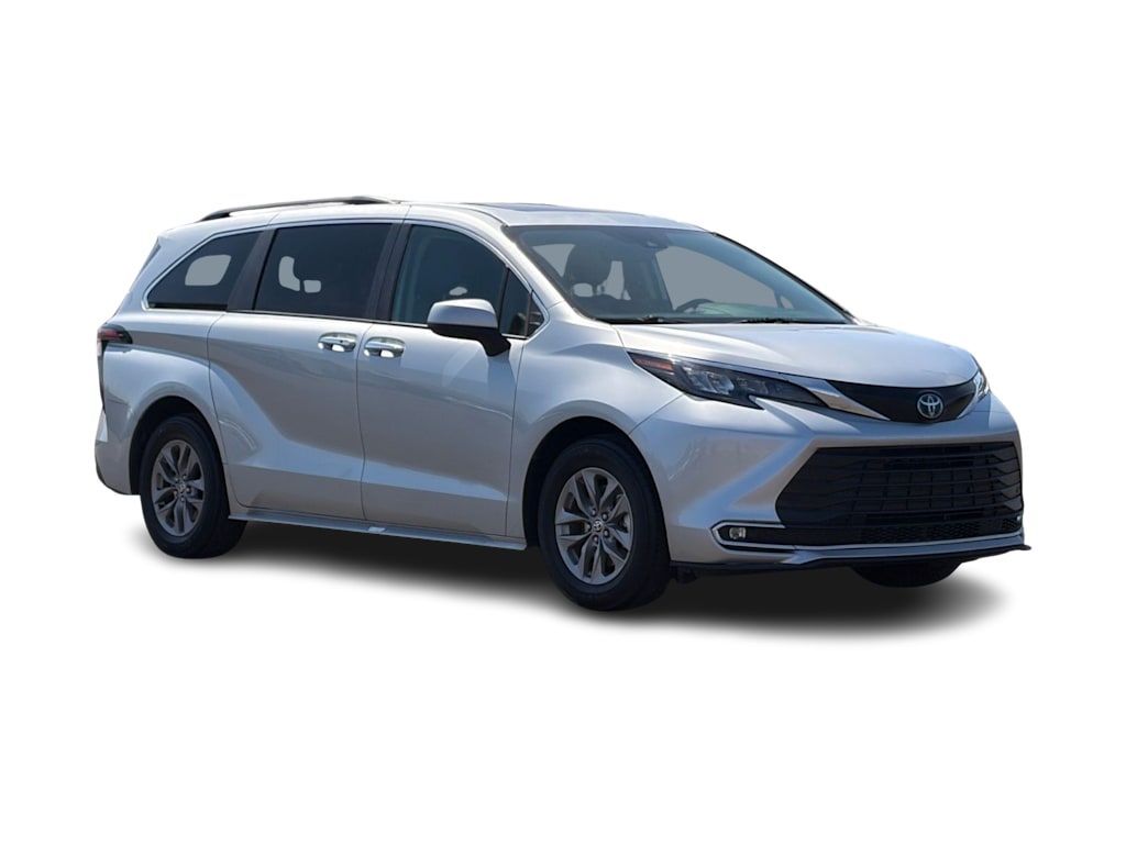 Thumbnail: 2024 Toyota Sienna - 11