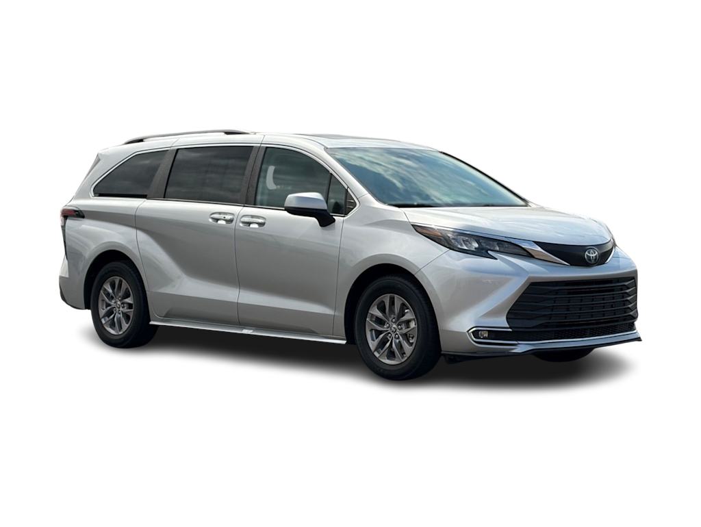 Thumbnail: 2024 Toyota Sienna - 17