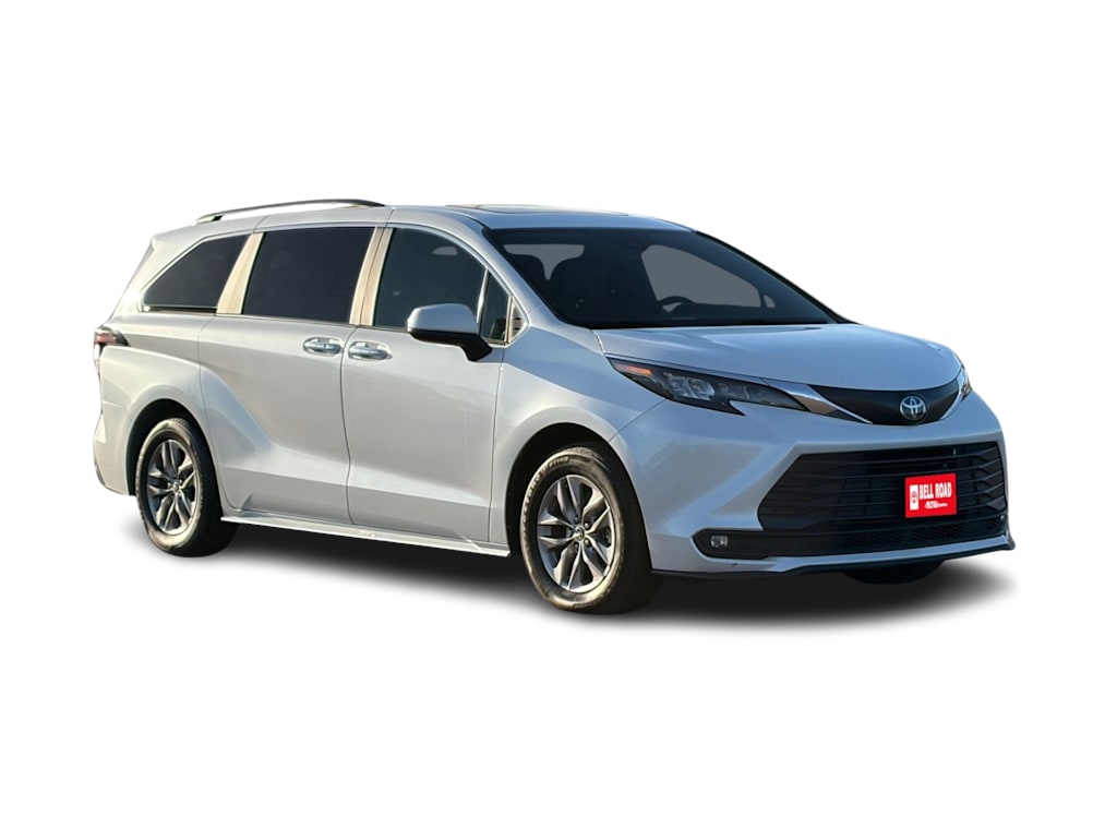 Thumbnail: 2025 Toyota Sienna - 12