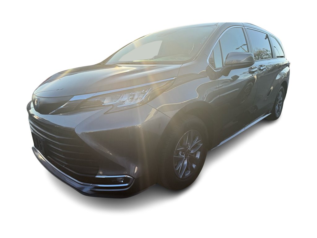 Used 2023 Toyota Sienna XLE with VIN 5TDYRKECXPS163723 for sale in Avondale, AZ