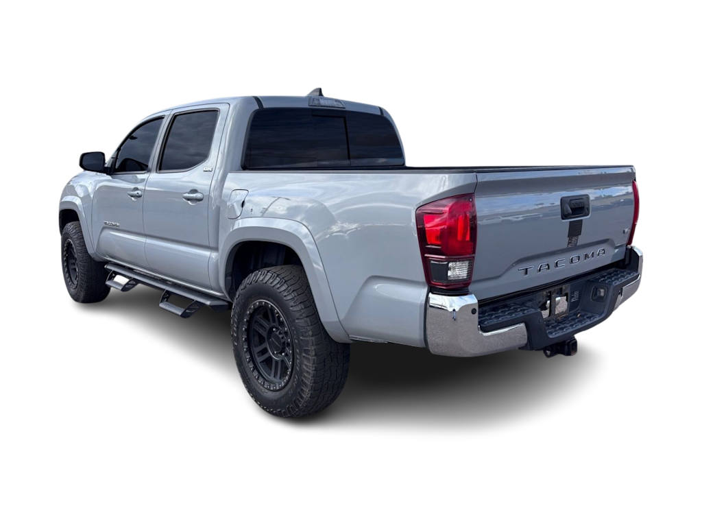 Thumbnail: 2021 Toyota Tacoma - 3