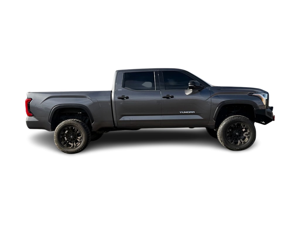 Thumbnail: 2022 Toyota Tundra - 2