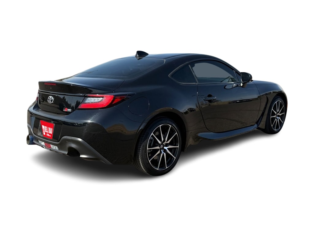 Thumbnail: 2023 Toyota GR86 - 13