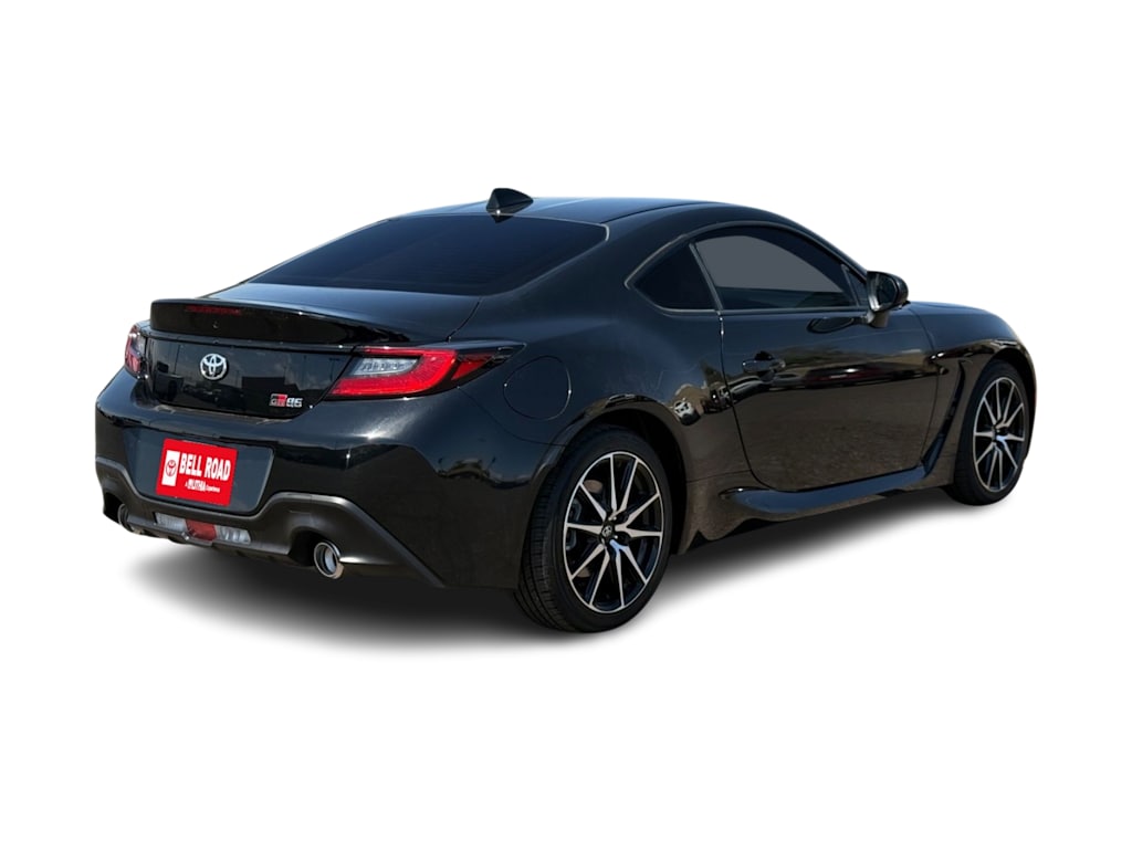 Thumbnail: 2023 Toyota GR86 - 15