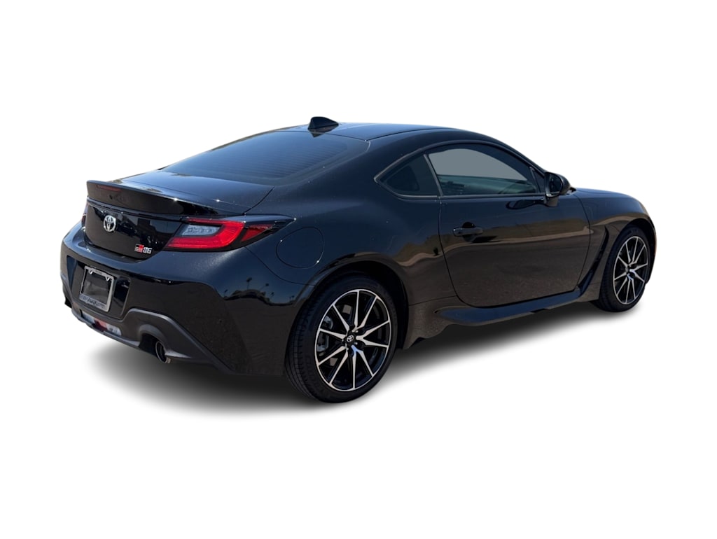 Thumbnail: 2024 Toyota GR86 - 10