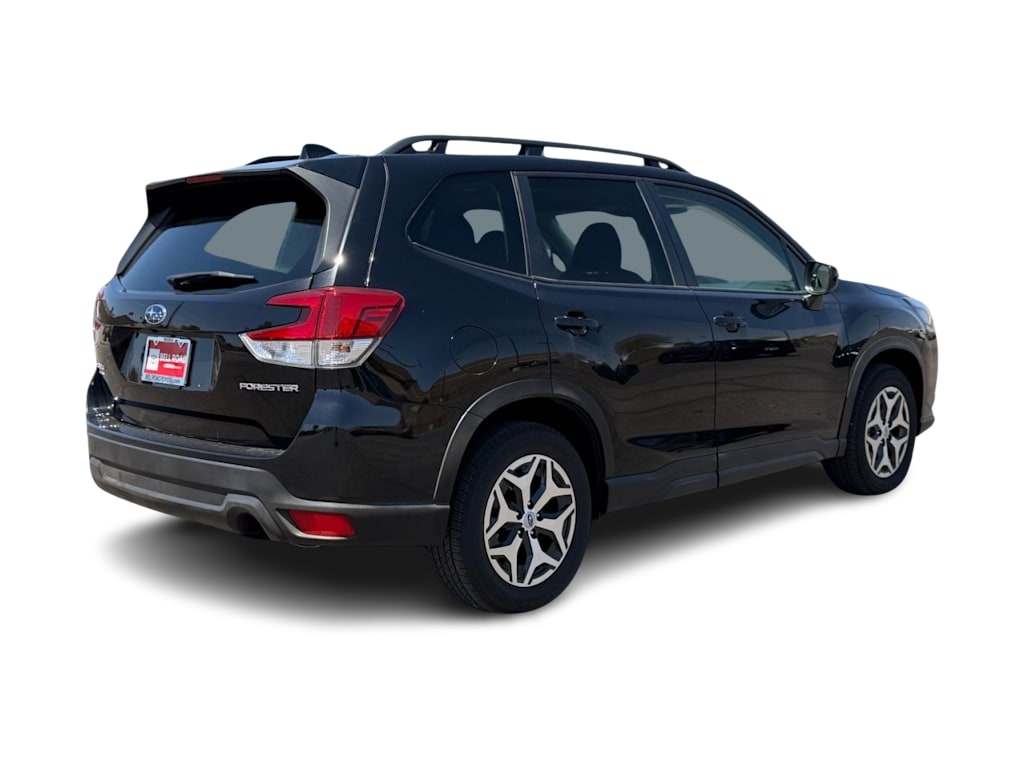 Thumbnail: 2023 Subaru Forester - 18