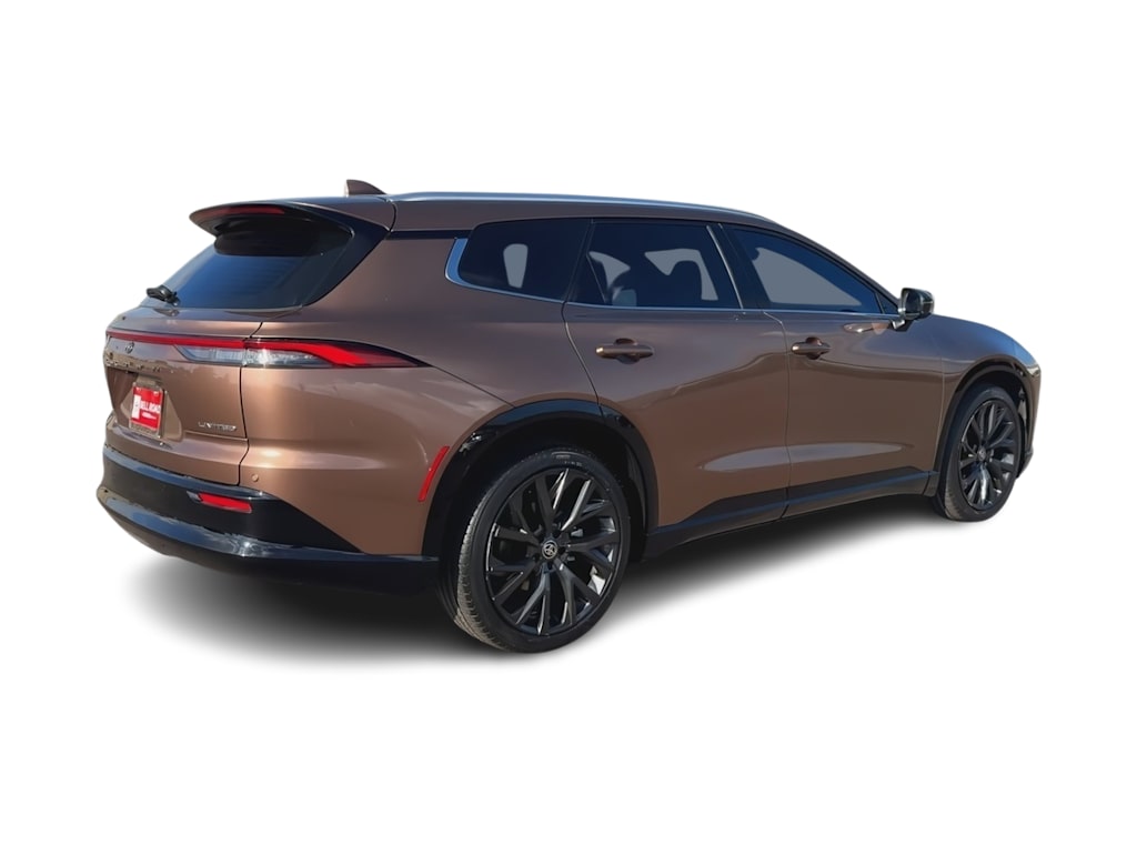 Thumbnail: 2025 Toyota Crown Signia - 21