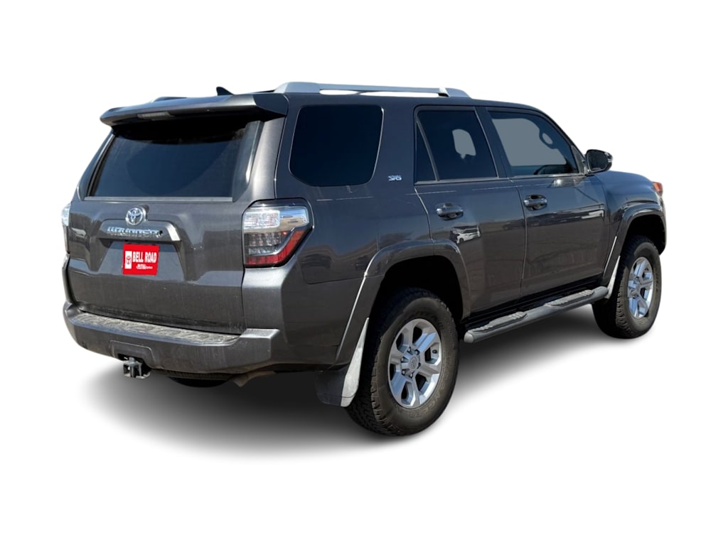 Thumbnail: 2018 Toyota 4Runner - 15