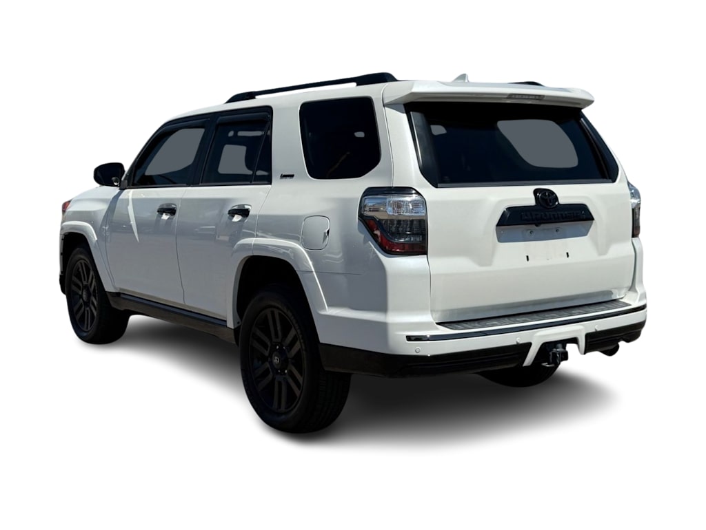 Thumbnail: 2019 Toyota 4Runner - 3
