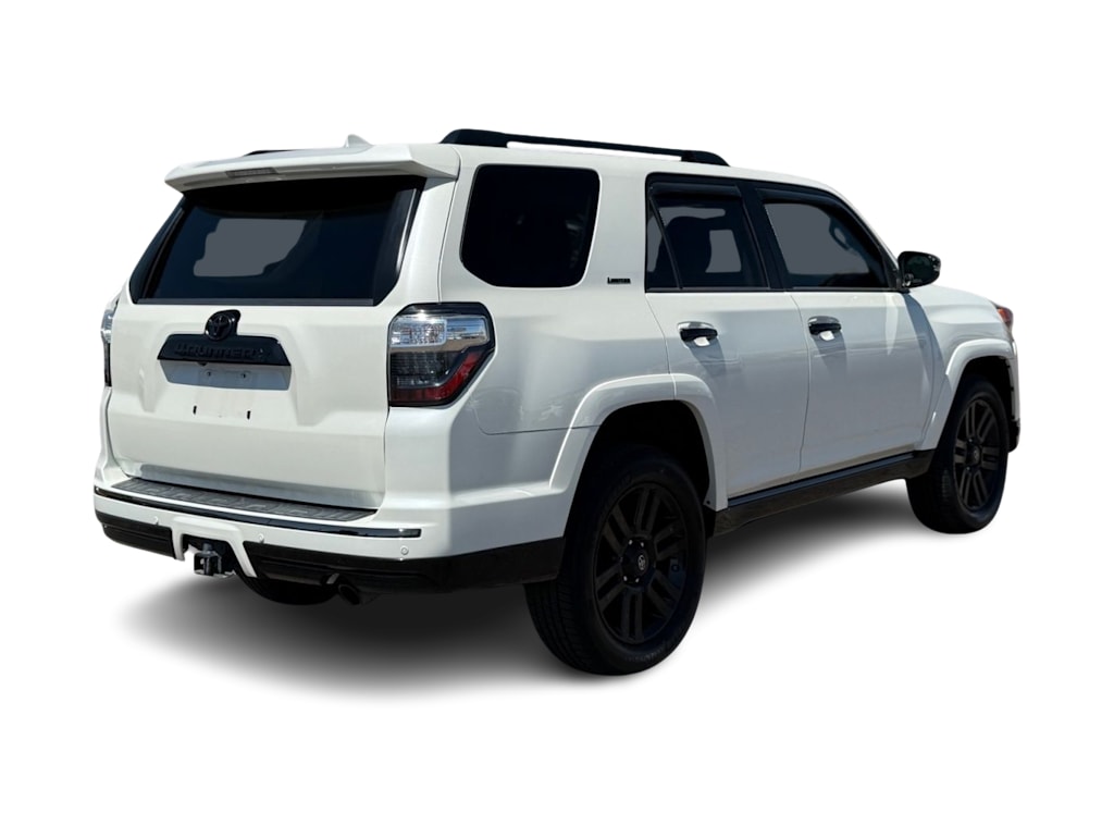 Thumbnail: 2019 Toyota 4Runner - 14