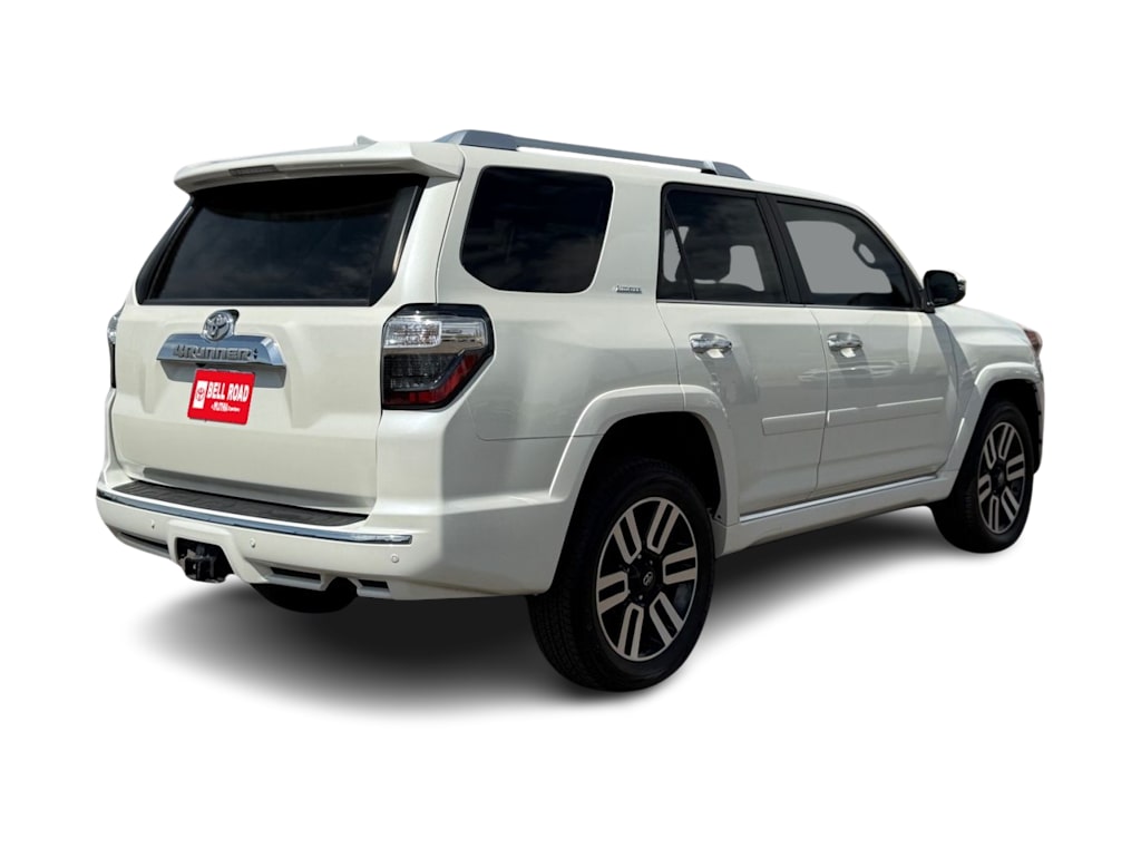 Thumbnail: 2023 Toyota 4Runner - 17