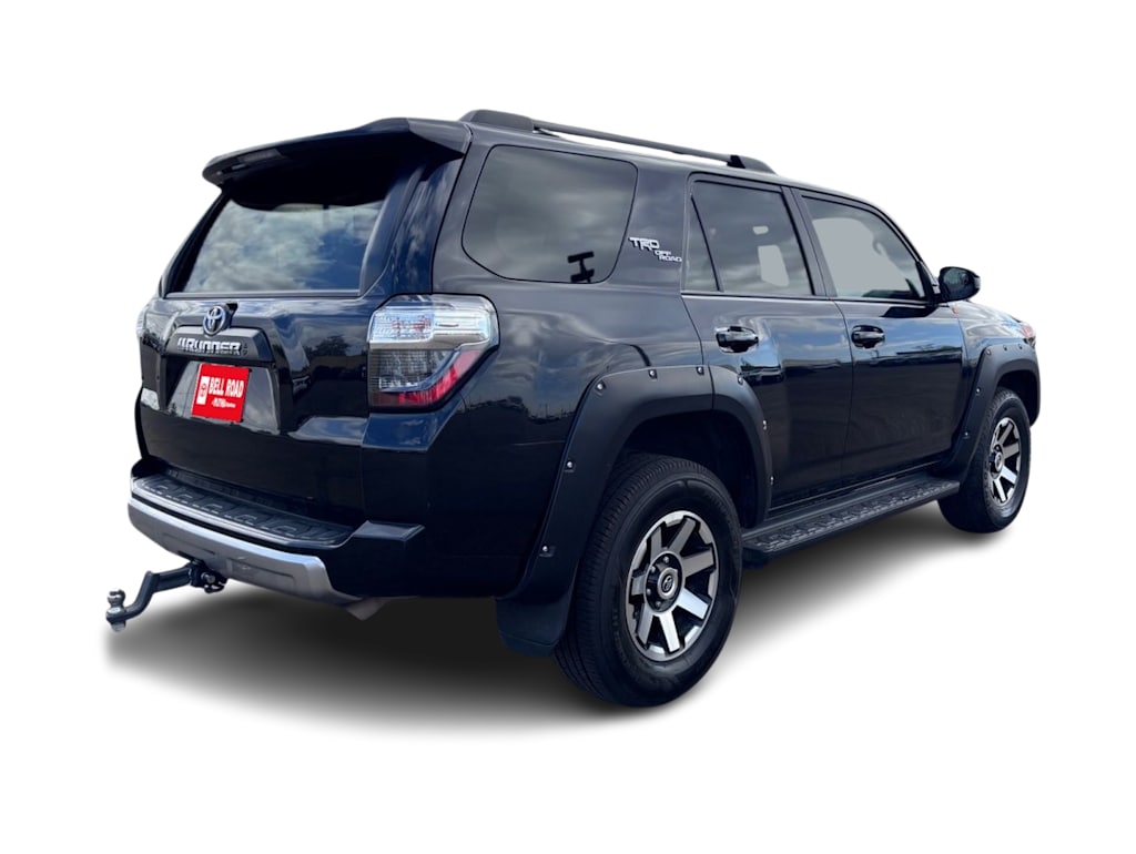 Thumbnail: 2022 Toyota 4Runner - 16