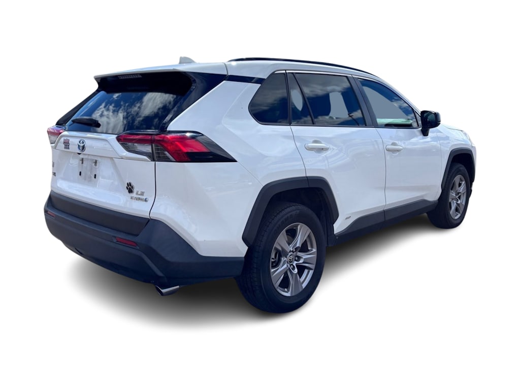 Thumbnail: 2022 Toyota RAV4 - 15