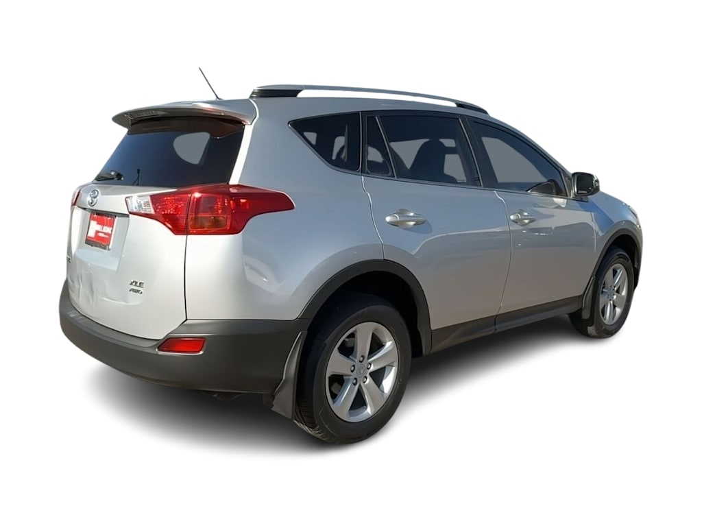 Thumbnail: 2013 Toyota RAV4 - 23