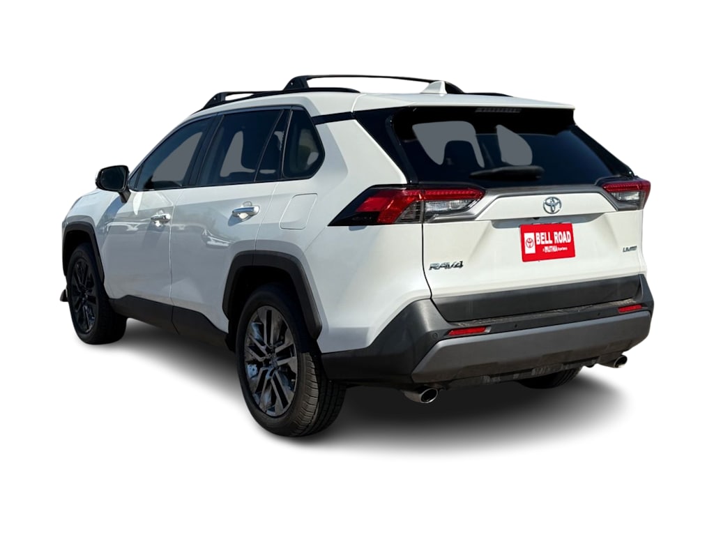 Thumbnail: 2019 Toyota RAV4 - 3