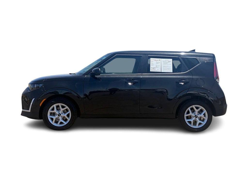 Thumbnail: 2023 Kia Soul - 3