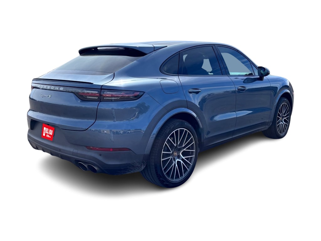 Thumbnail: 2020 Porsche Cayenne - 16
