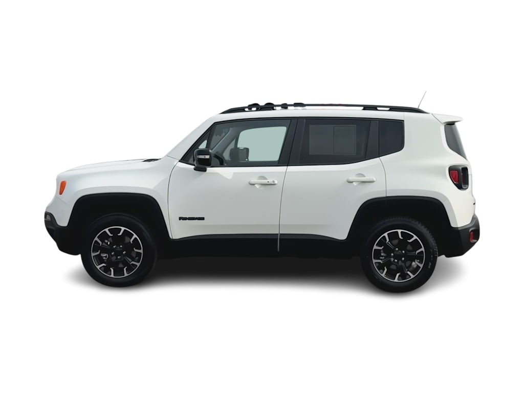 Thumbnail: 2023 Jeep Renegade - 20