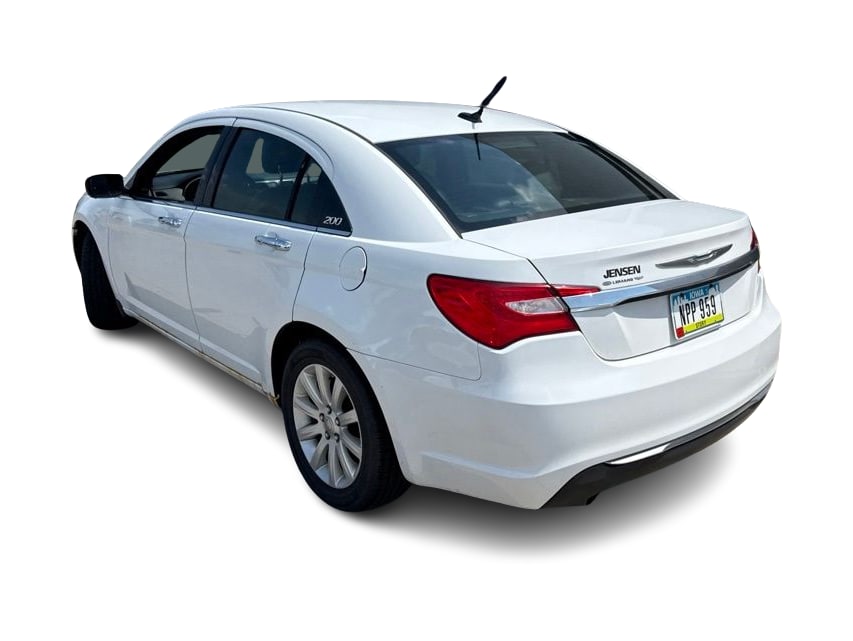 Thumbnail: 2014 Chrysler 200 - 4