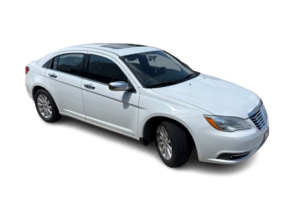 Thumbnail: 2014 Chrysler 200 - 11