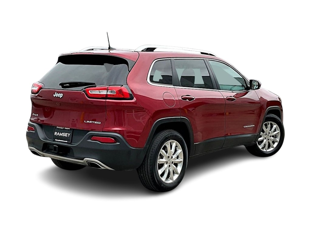 Thumbnail: 2017 Jeep Cherokee - 20