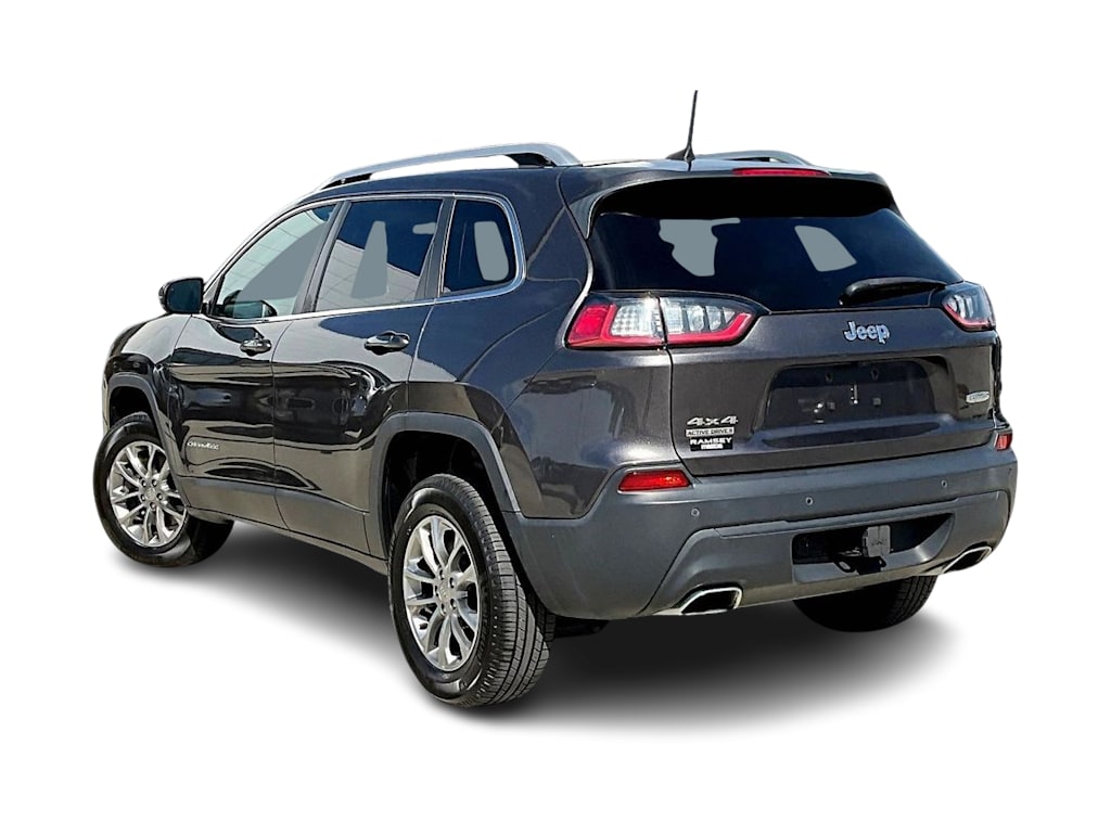 Thumbnail: 2019 Jeep Cherokee - 3