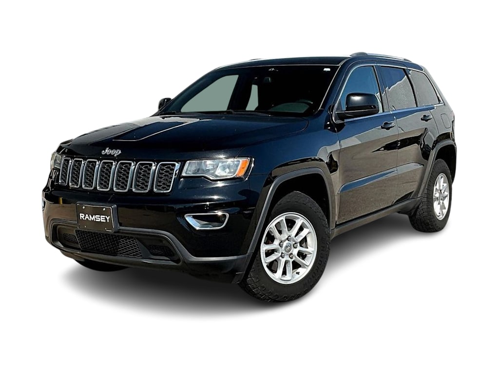 Used 2018 Jeep Grand Cherokee Laredo E with VIN 1C4RJFAG4JC326273 for sale in Casper, WY