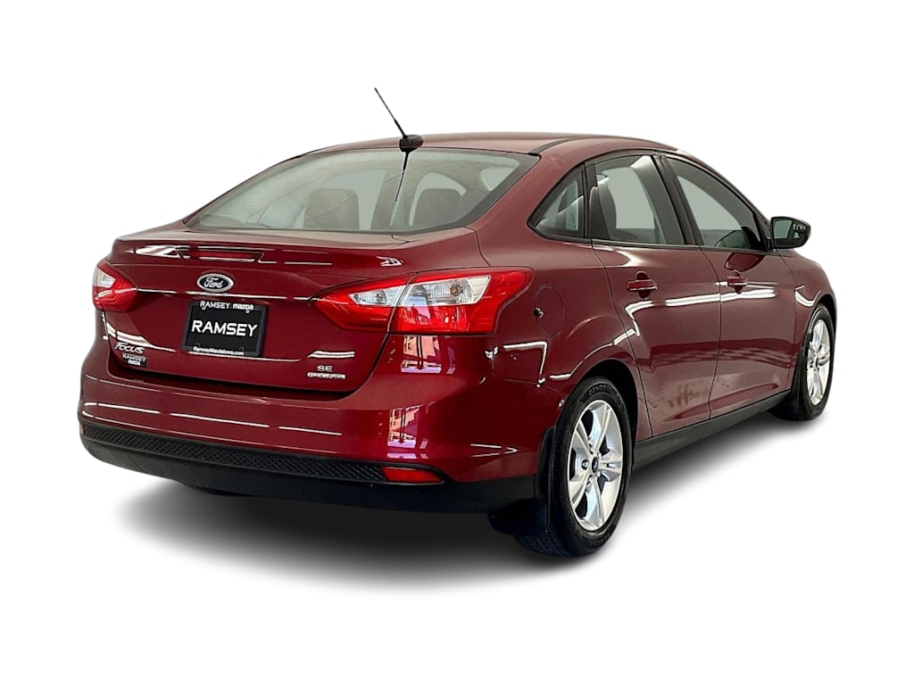 Thumbnail: 2014 Ford Focus - 20