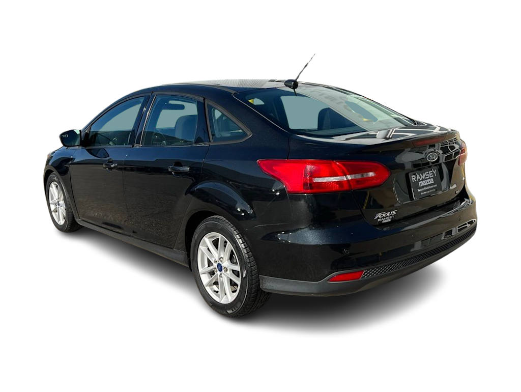 Thumbnail: 2015 Ford Focus - 4