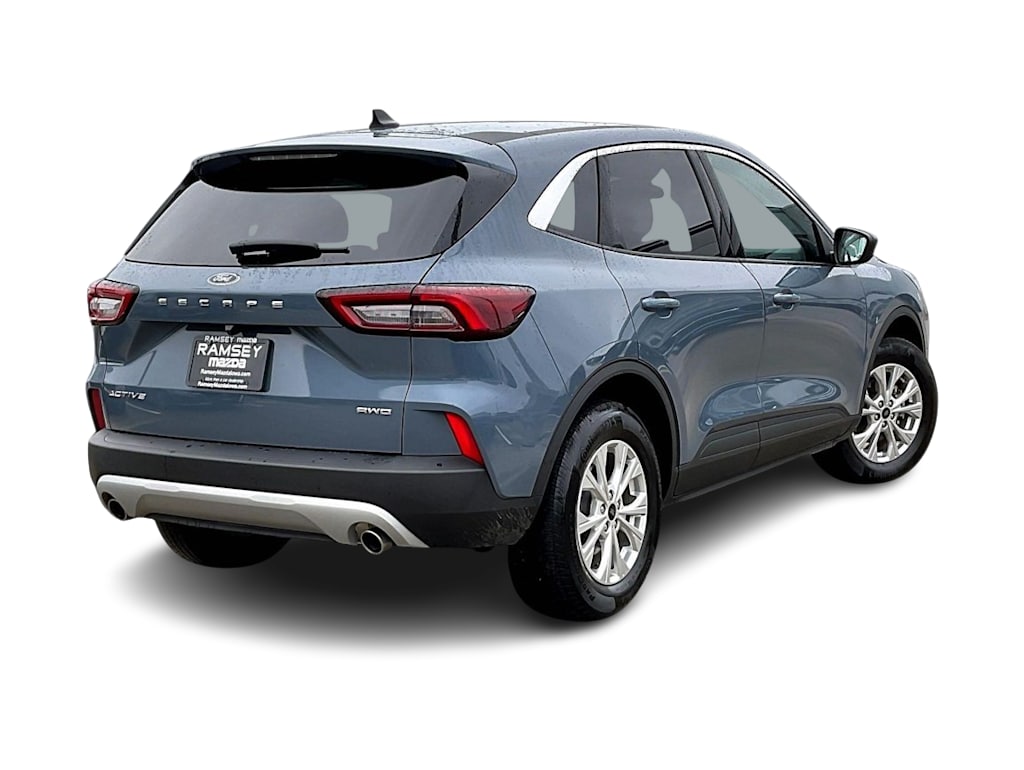 Thumbnail: 2024 Ford Escape - 20