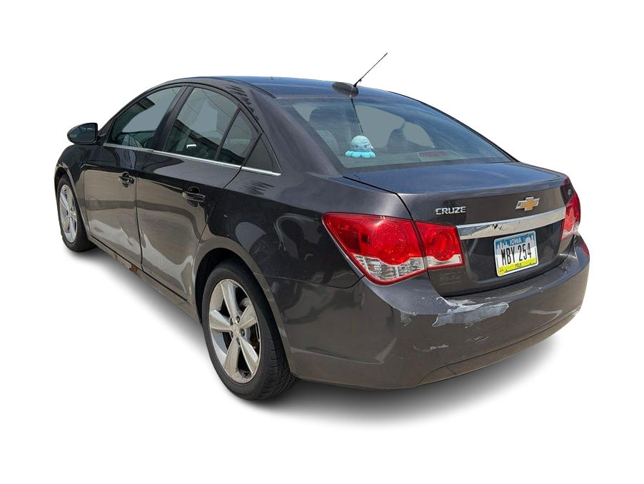 Thumbnail: 2015 Chevrolet Cruze - 3