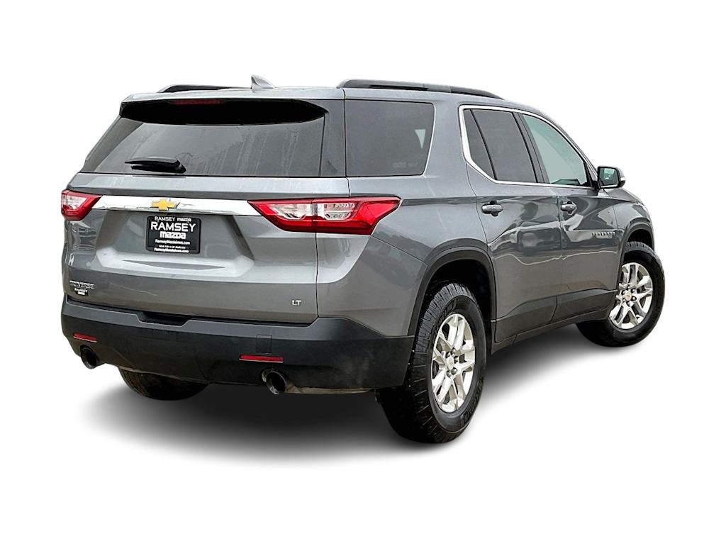 Thumbnail: 2019 Chevrolet Traverse - 21
