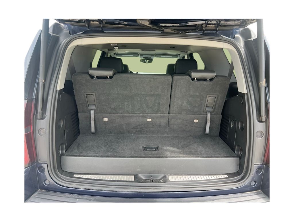 Thumbnail: 2019 Chevrolet Tahoe - 14