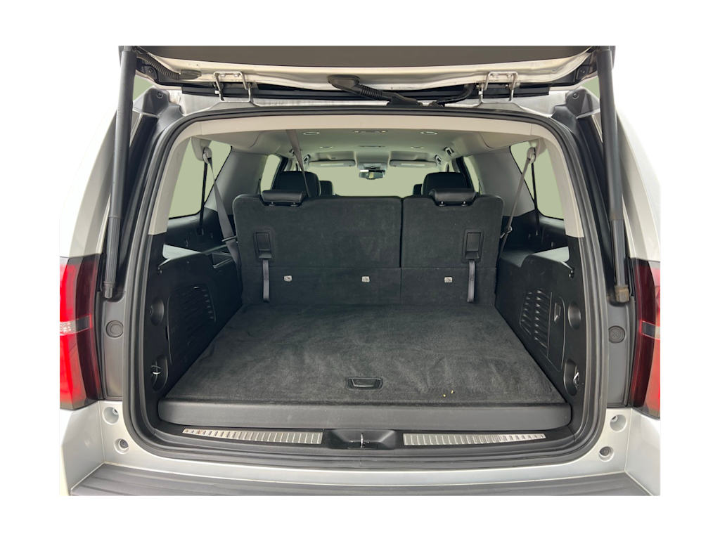 Thumbnail: 2019 Chevrolet Suburban - 17