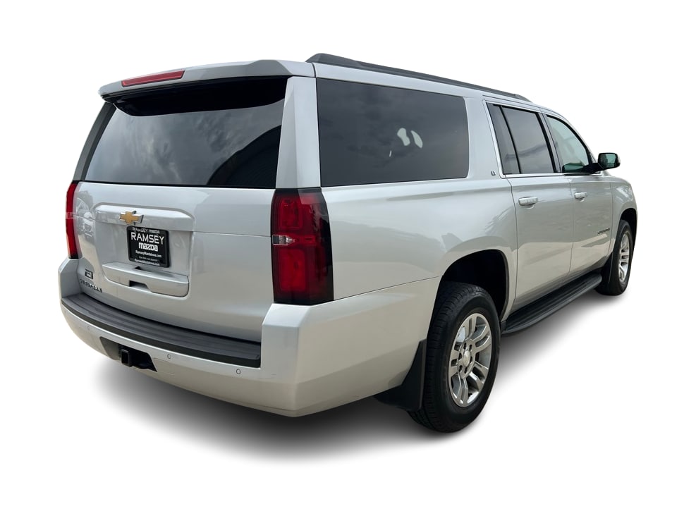 Thumbnail: 2019 Chevrolet Suburban - 20