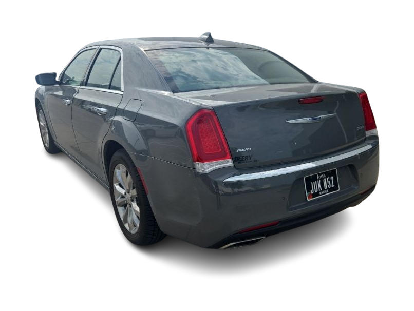 Thumbnail: 2019 Chrysler 300 - 2