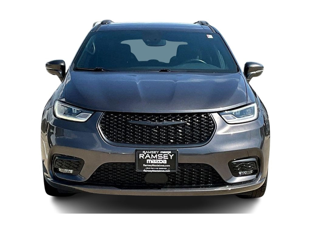 Thumbnail: 2021 Chrysler Pacifica - 5