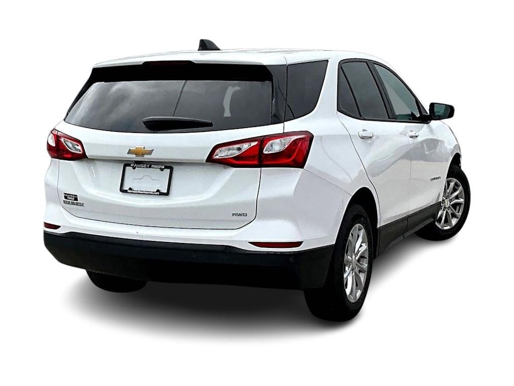 Thumbnail: 2021 Chevrolet Equinox - 18