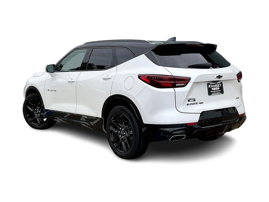 Thumbnail: 2023 Chevrolet Blazer - 3