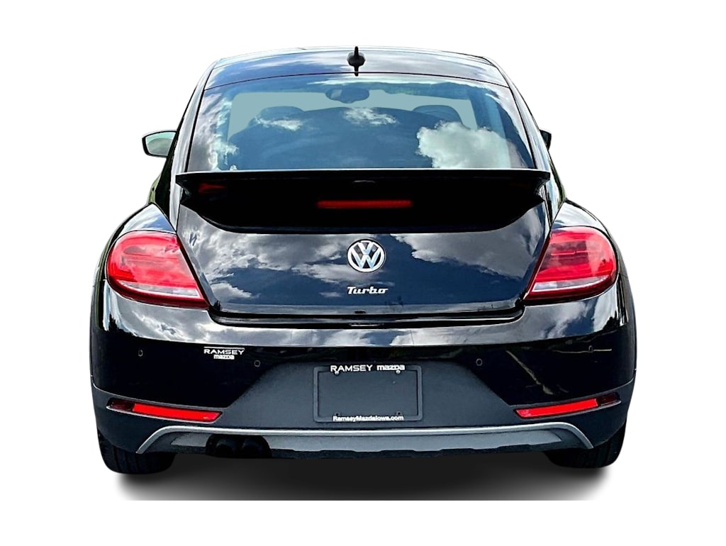 Thumbnail: 2016 Volkswagen Beetle - 21