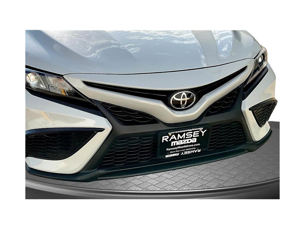 Thumbnail: 2023 Toyota Camry - 32