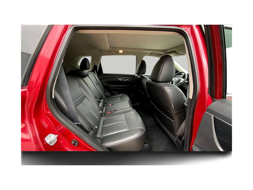 Thumbnail: 2016 Nissan Rogue - 31