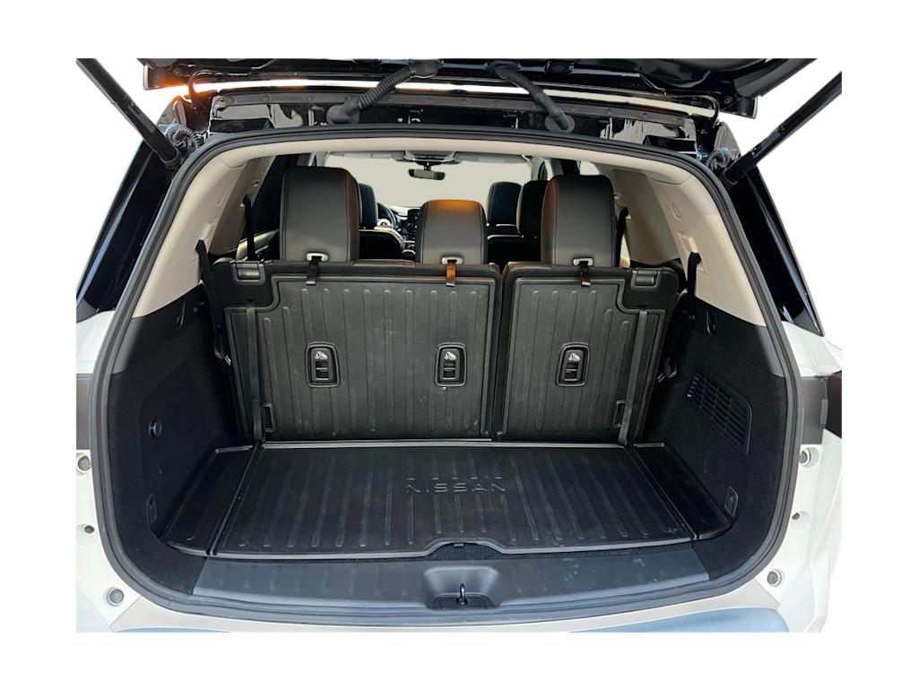 Thumbnail: 2024 Nissan Pathfinder - 30