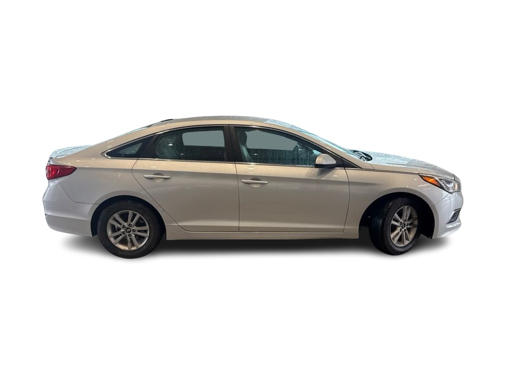 Thumbnail: 2016 Hyundai Sonata - 11