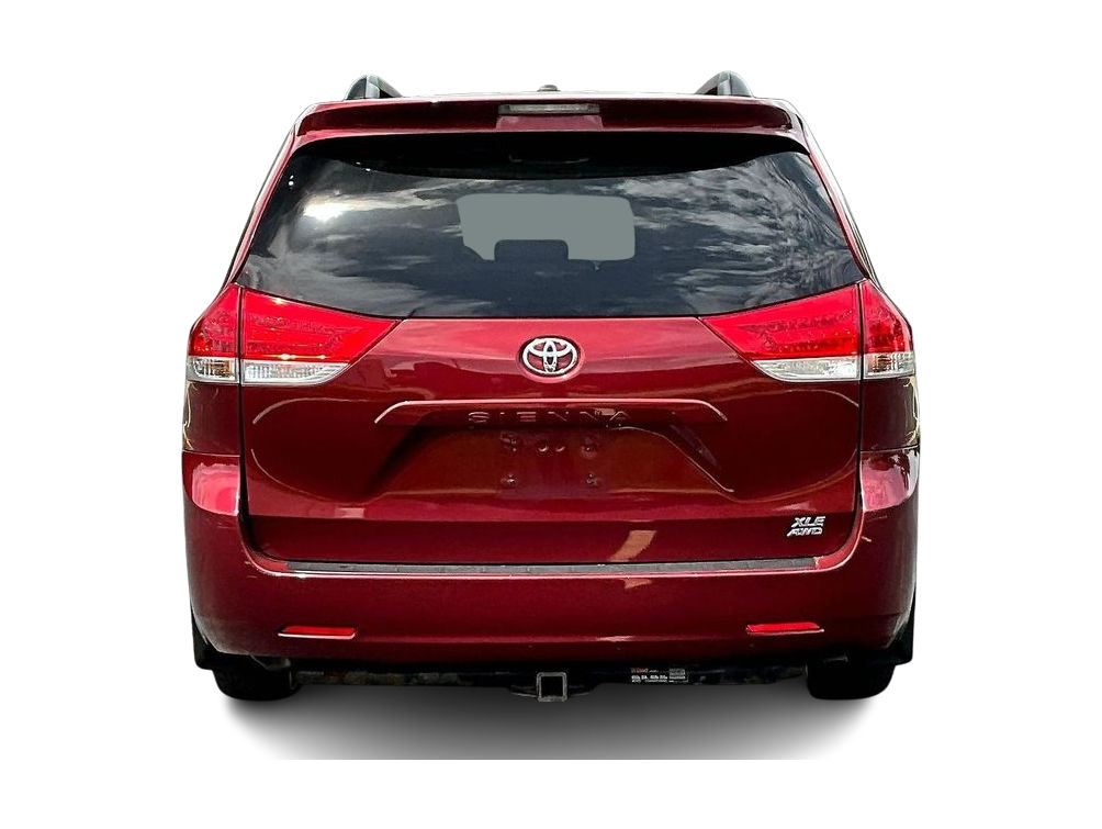 Thumbnail: 2011 Toyota Sienna - 4
