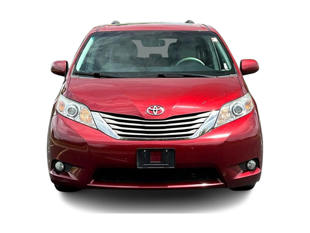 Thumbnail: 2011 Toyota Sienna - 5