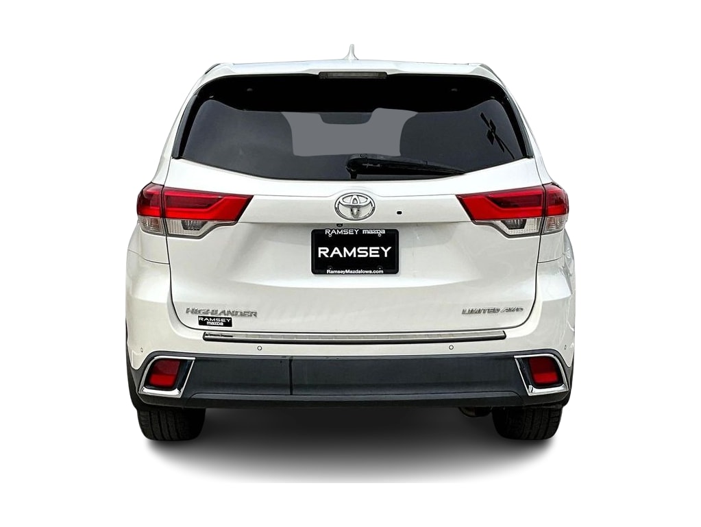 Thumbnail: 2018 Toyota Highlander - 4