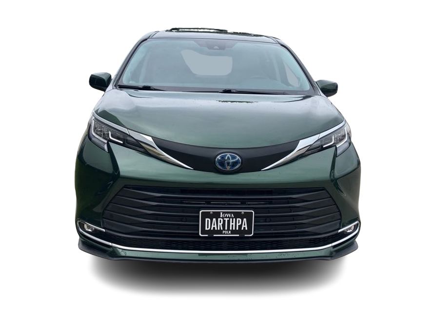Thumbnail: 2021 Toyota Sienna - 4